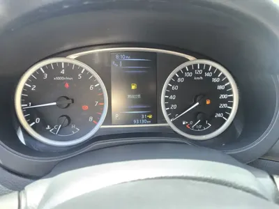 Nissan Tiida 2016, 93100 км, за 36100 CNY - фото 8