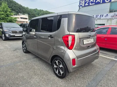 Kia Ray 2017, 177656 км, за 5400000 KRW - фото 2