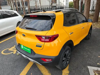 Kia Stonic 2021, 24700 км, за 66015.93 CNY - фото 6