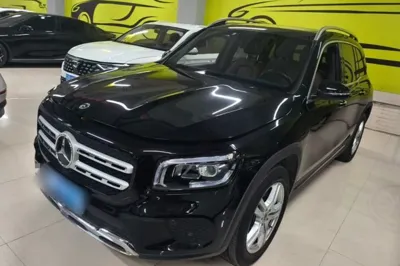 Mercedes-Benz GLB · 2023 год