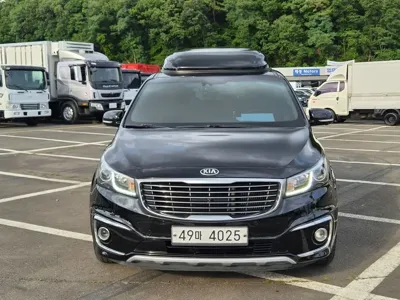 Kia Canival 2017, 120000 км, за 12800000 KRW