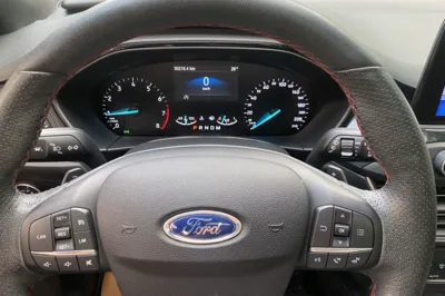 Ford Focus 2020, 30600 км, за 72520.53 CNY - фото 35
