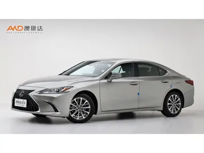 Lexus ES · 2024 год