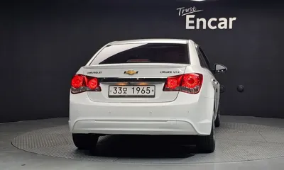 ChevroletGMDaewoo Cruze 2013, 63774 км, за 3200000 KRW