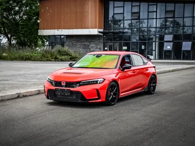 Honda Civic (Import) · 2025 год