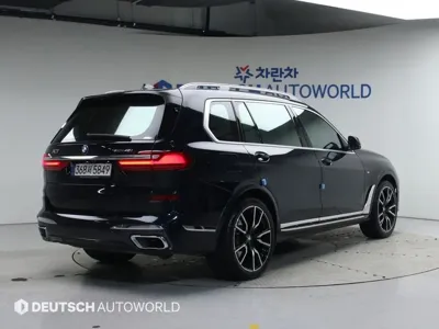 BMW X7 2022, 82678 км, за 81500000 KRW