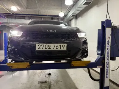 Kia K5 · 2023 год