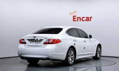 Infiniti Q70 2014, 139129 км, за 5500000 KRW