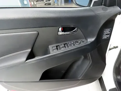 Kia Sportage 2012, 153896 км, за 6700000 KRW - фото 13