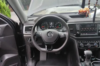 Volkswagen Teramont 2017, 41900 км, за 102323.03 CNY - фото 29