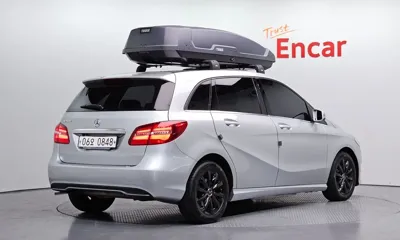 Mercedes-Benz B-Class 2016, 73946 км, за 12000000 KRW