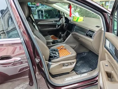 Volkswagen Viloran 2021, 59300 км, за 129800 CNY
