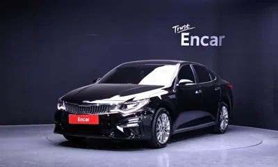 Kia K5 · 2019 год