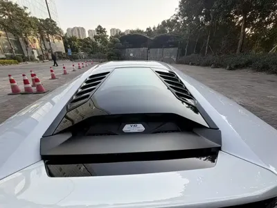 Lamborghini Huracán 2021, 19000 км, за 2097700 CNY - фото 12