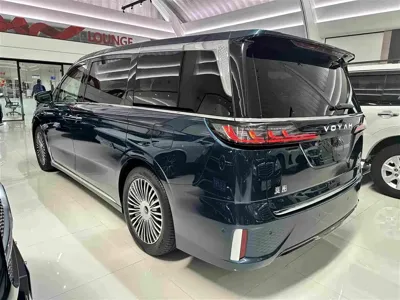 Voyah Dreamer 2025, 8000 км, за 265000 CNY - фото 6