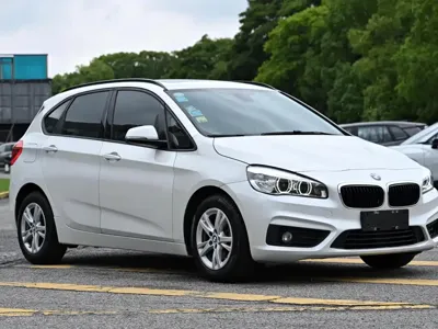 BMW 2 Series Active Tourer 2017, 80000 км, за 35800 CNY