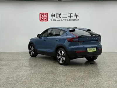 Volvo C40 2023, 49000 км, за 98000 CNY