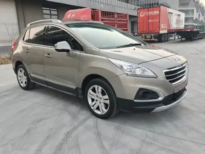 Peugeot 3008 2015, 150000 км, за 17800 CNY