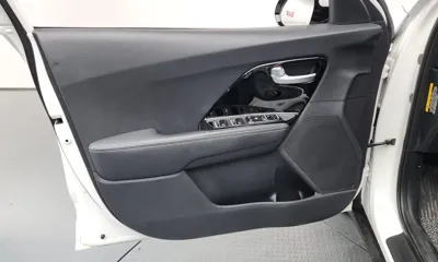 Kia Niro 2018, 84135 км, за 15400000 KRW - фото 24