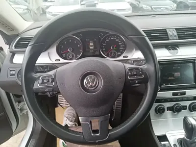 Volkswagen CC 2017, 133800 км, за 55500 CNY - фото 11