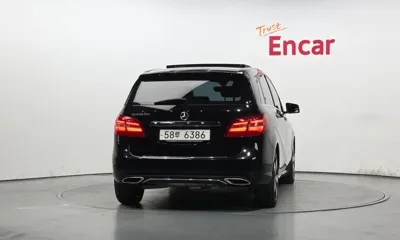 Mercedes-Benz B-Class 2018, 56683 км, за 15000000 KRW