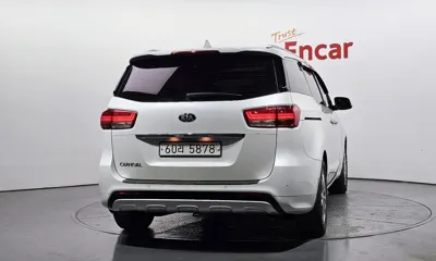 Kia Canival 2016, 181451 км, за 9300000 KRW