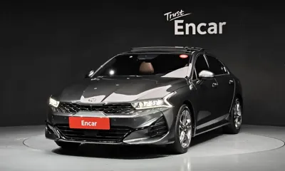 Kia K5 · 2020 год