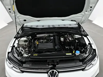 Volkswagen Golf 2023, 42300 км, за 99900 CNY - фото 16