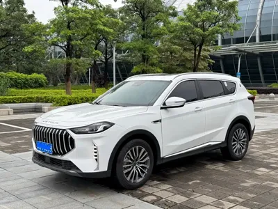 Jetour X70 Plus · 2025 год