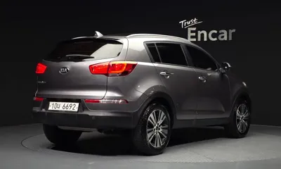Kia Sportage 2014, 134666 км, за 9990000 KRW