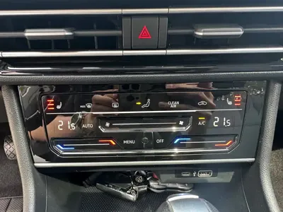 Volkswagen Lavida 2023, 44000 км, за 88800 CNY - фото 12