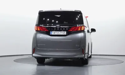 Toyota Alphard 2025, 8072 км, за 113000000 KRW