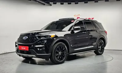 Ford Explorer · 2022 год