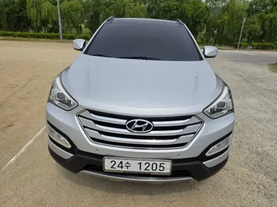 Hyundai Santafe 2013, 257507 км, за 7990000 KRW