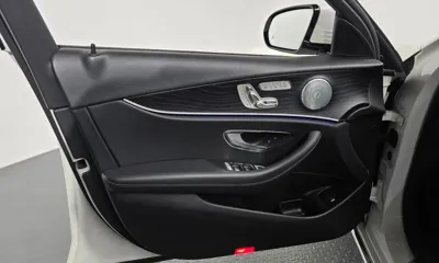 Mercedes-Benz E-Class 2019, 61225 км, за 23990000 KRW - фото 24