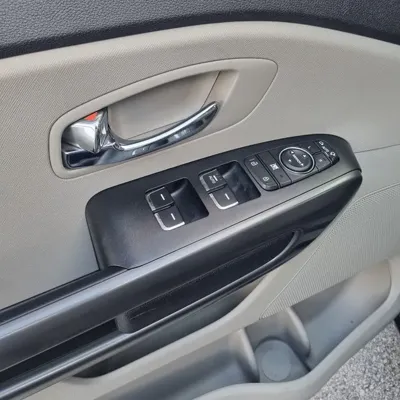 Kia Canival 2019, 104616 км, за 12700000 KRW - фото 17