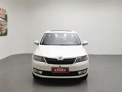 Skoda Rapid 2018, 69400 км, за 28800 CNY