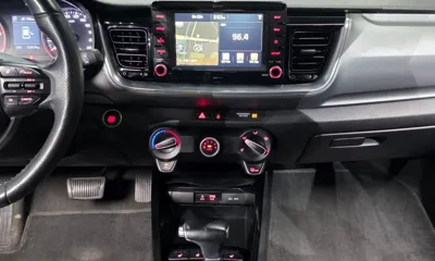 Kia Stonic 2018, 103614 км, за 7400000 KRW - фото 14