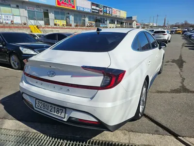 Hyundai Sonata 2023, 52900 км, за 18800000 KRW