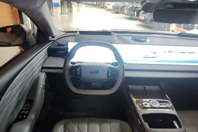 Geely Galaxy E8 2025, 11600 км, за 147060.47 CNY - фото 13