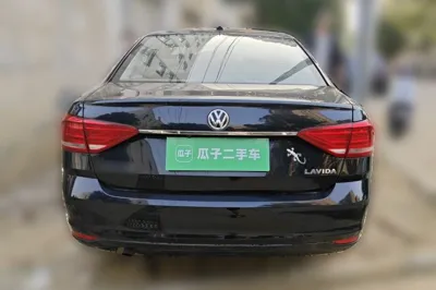 Volkswagen Lavida 2017, 64500 км, за 38455.02 CNY - фото 15