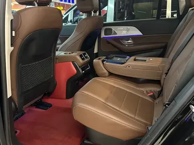 Mercedes-Benz GLS 2024, 40000 км, за 638800 CNY - фото 8