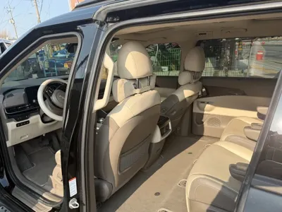 Kia Canival 2025, 36500 км, за 25490000 KRW - фото 6