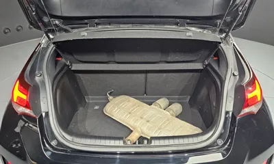 Hyundai Veloster 2018, 88631 км, за 8990000 KRW - фото 20