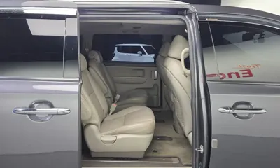 Kia Canival 2017, 118872 км, за 10990000 KRW - фото 11