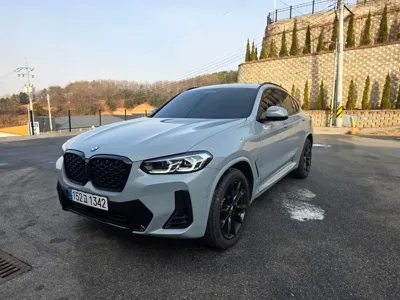 BMW X4 2025, 7250 км, за 69140000 KRW - фото 2