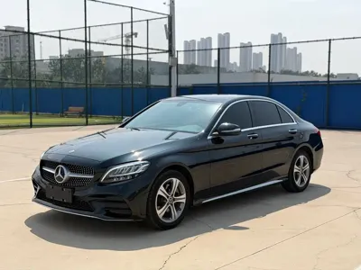 Mercedes-Benz C-Class · 2020 год