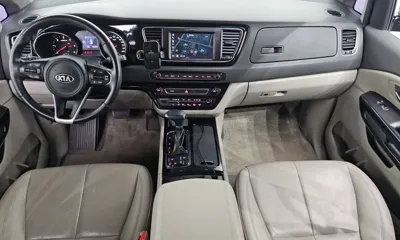 Kia Canival 2018, 96188 км, за 16500000 KRW - фото 7