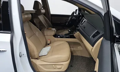 Kia Canival 2019, 85776 км, за 15800000 KRW - фото 26