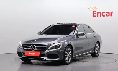 Mercedes-Benz C-Class · 2017 год